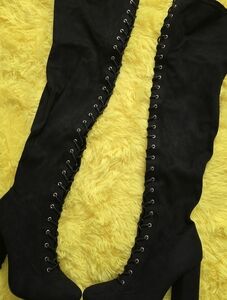 Elegant Black Heeled Boots, Heel Size 4"     27" From Top To Heel